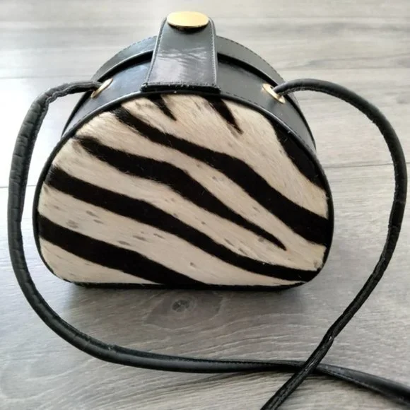 MARTINEZ VALERO Vintage Zebra Pattern Fur Bag - Picture 3 of 12